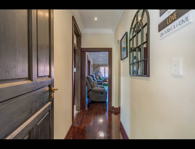 3 BEDROOM APARTMENT FOR SALE IN MUSGRAVE